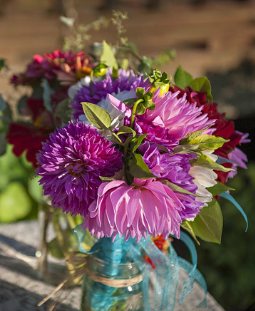 Blue Mason Jar Table Arrangement 2013 | Dahlia Wedding Cakes Arrangements