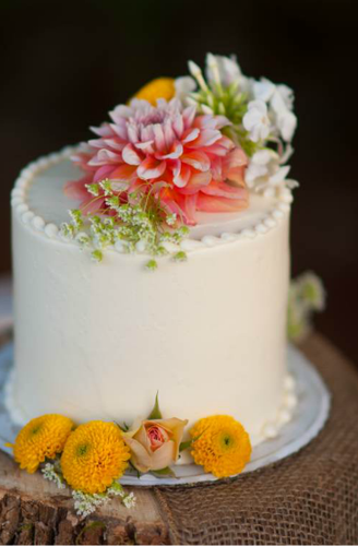 Ala Mode Wedding Cake 2012 | Dahlia Wedding Cakes Arrangements